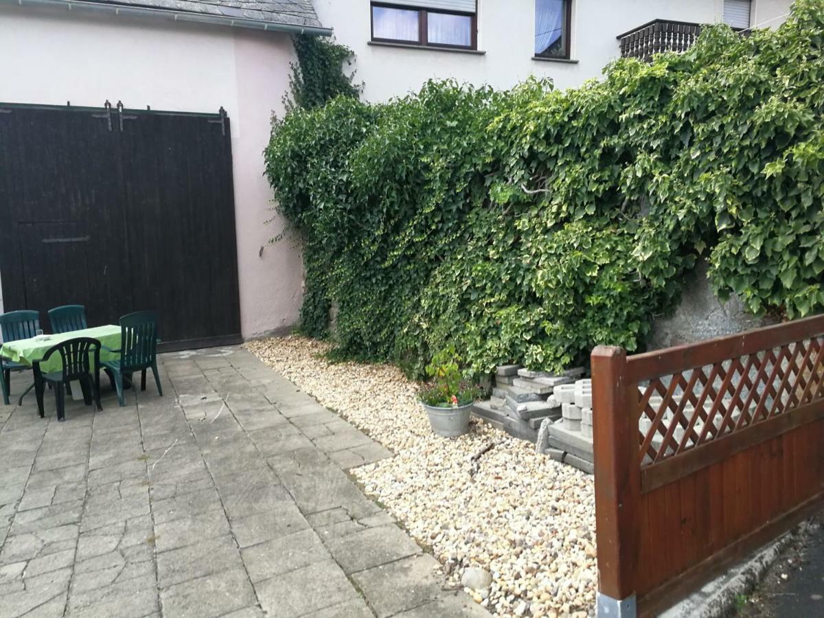 Wohnung Am Nurburgring Drees Esterno foto